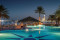 Radisson Blu Hotel & Resort Abu Dhabi Corniche 5*